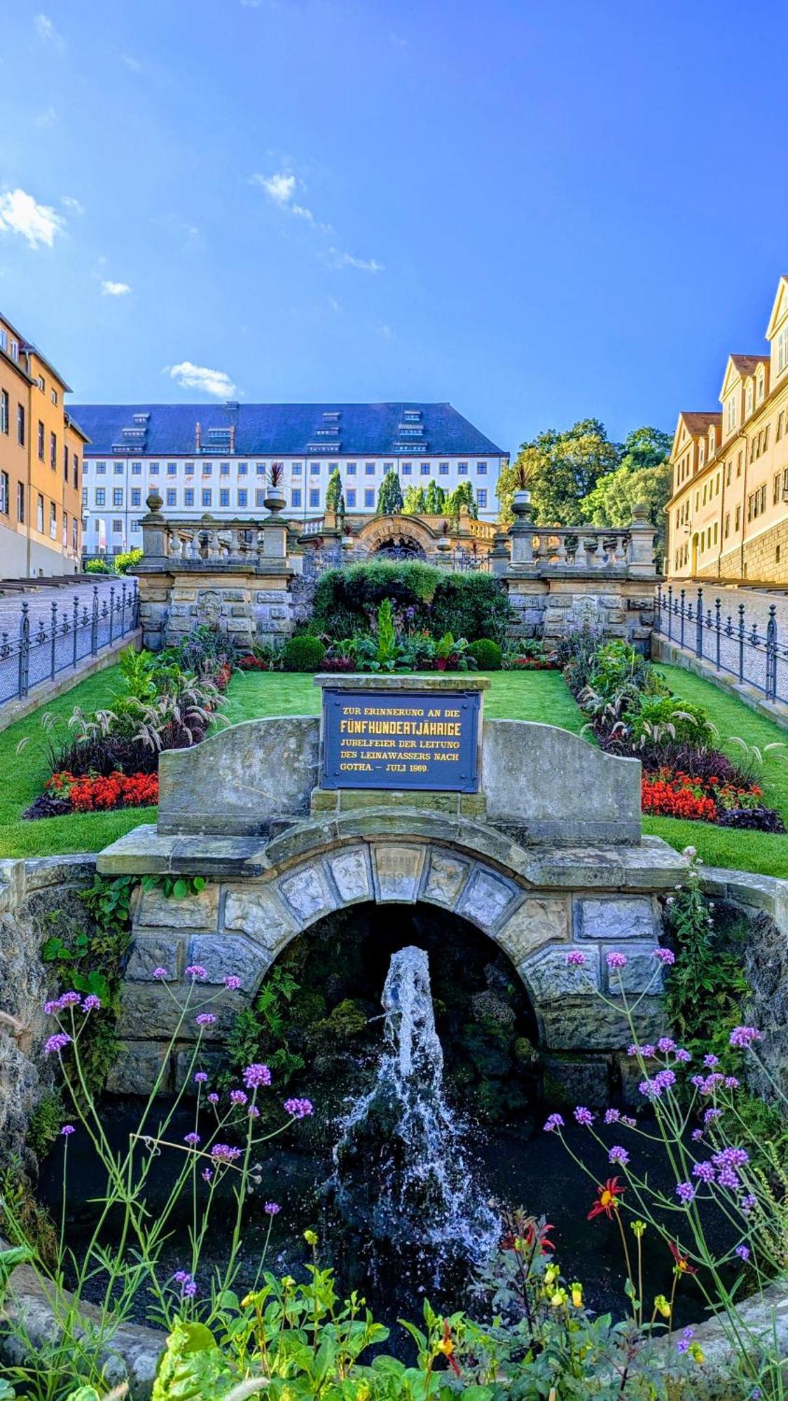 Fewo Urban Gotha-Apartment Ekhof- Am Schlosspark- Parken An Der Der Tuer- Barrierefrei, 900 Meter Zum Bahnhof - Wallbox Buitenkant foto